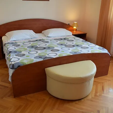 Peter Pan Apartment Palit